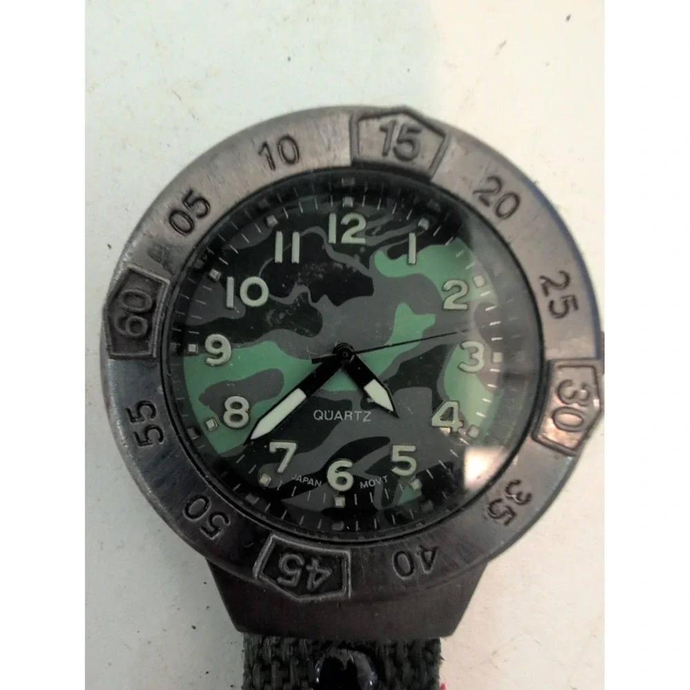 Men's Green Camo Belt Loop Clip Pocket Watch Quartz Japan Movement